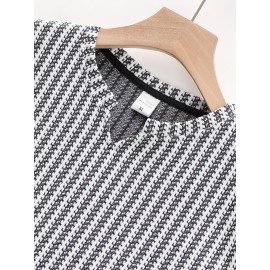 Men's Fashion Casual Long Sleeve Henley Shirt | Premium Houndstooth Jacquard Henley Collar T-Shirt | Notched V-Neck Design | Loose-Fit Comfortable Henley Tee | Essential Golf Wear | Breathable, Warm, and Skin-Friendly | for Indoor Gatherings and